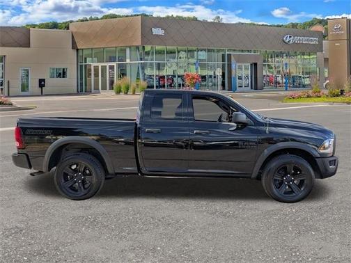 2022 RAM 1500 Classic SLT