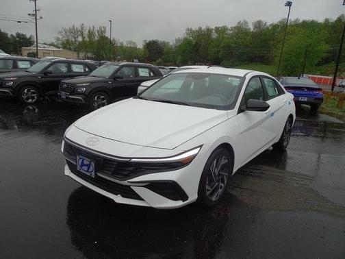 2025 Hyundai ELANTRA HEV SEL Sport