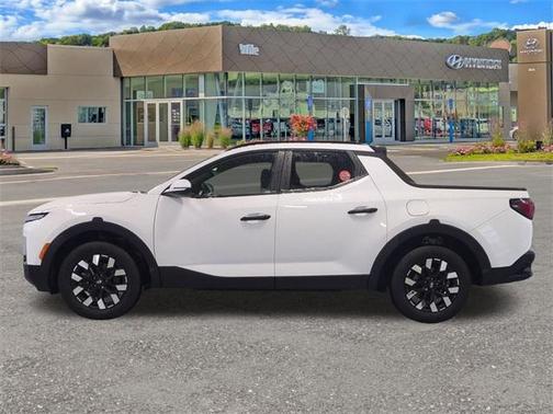 2025 Hyundai SANTA CRUZ SEL Activity