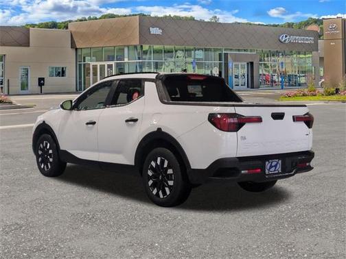 2025 Hyundai SANTA CRUZ SEL Activity