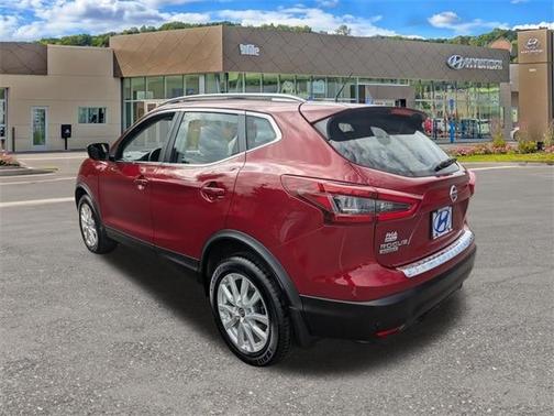 2021 Nissan Rogue Sport SV
