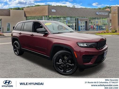 2024 Jeep Grand Cherokee Laredo