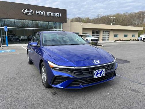 Intense Blue 2026 Hyundai ELANTRA SE