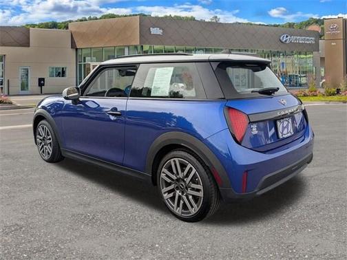 2025 MINI Hardtop 