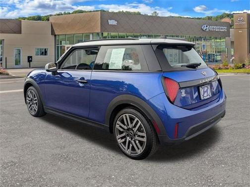 2025 MINI Hardtop 
