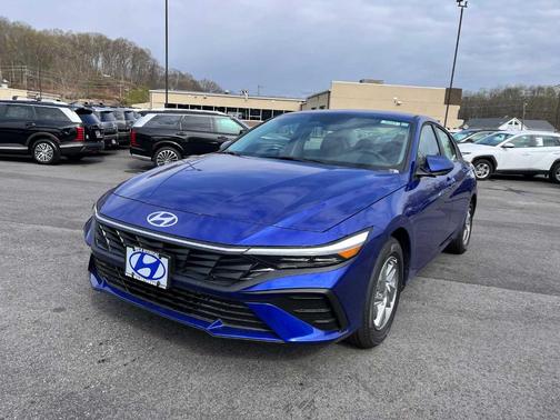 Intense Blue 2026 Hyundai ELANTRA SE