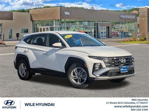 2025 Hyundai TUCSON SE