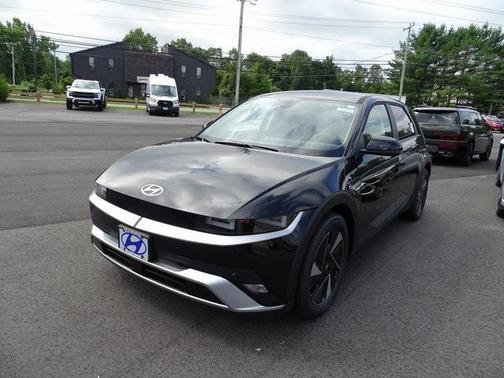 2025 Hyundai IONIQ 5 SE