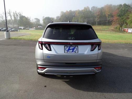 2025 Hyundai TUCSON Hybrid Limited