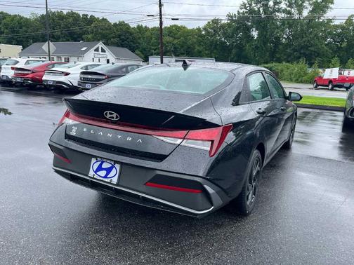 Black 2026 Hyundai ELANTRA SEL Sport