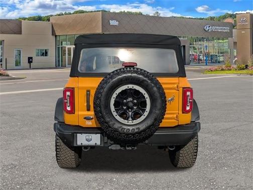 2022 Ford Bronco 