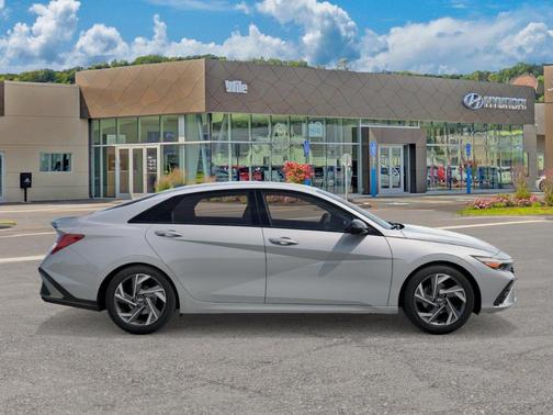 2026 Hyundai ELANTRA SEL