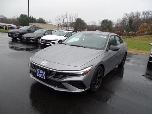 2026 Hyundai ELANTRA SEL