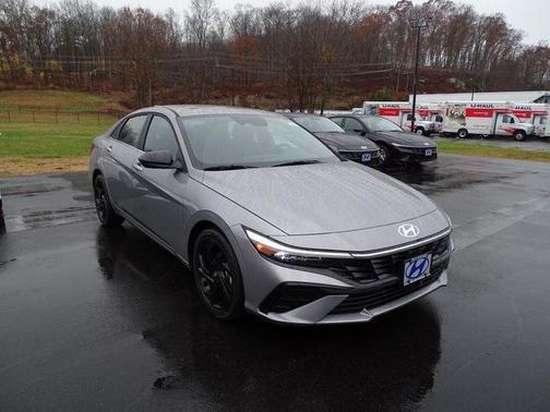 2026 Hyundai ELANTRA SEL