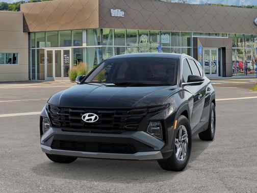 Phantom Black 2026 Hyundai TUCSON SE
