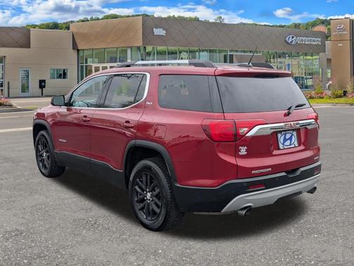 Red Quartz Tintcoat 2019 GMC Acadia SLT-1