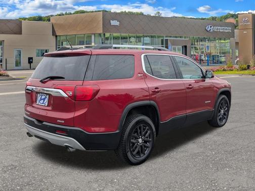 Red Quartz Tintcoat 2019 GMC Acadia SLT-1