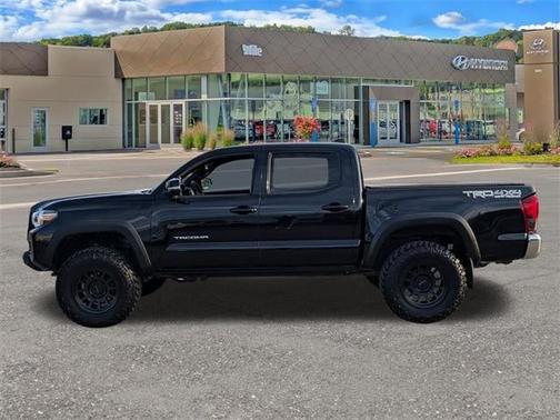 2018 Toyota Tacoma 
