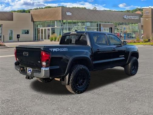 2018 Toyota Tacoma 