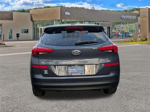 2021 Hyundai TUCSON SE