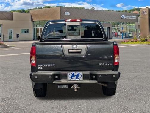 2020 Nissan Frontier SV