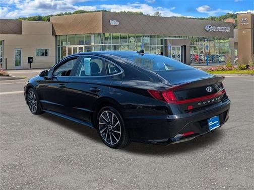 2022 Hyundai SONATA Limited