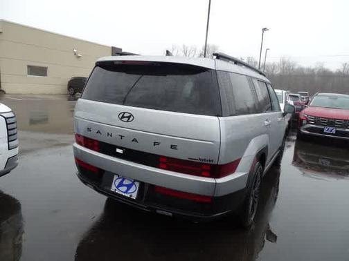 Shimmering Silver 2026 Hyundai SANTA FE HEV Calligraphy