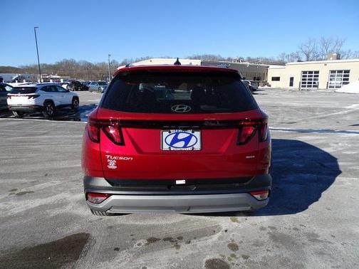 2026 Hyundai TUCSON SEL