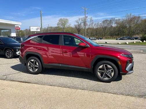 Red 2026 Hyundai TUCSON SEL