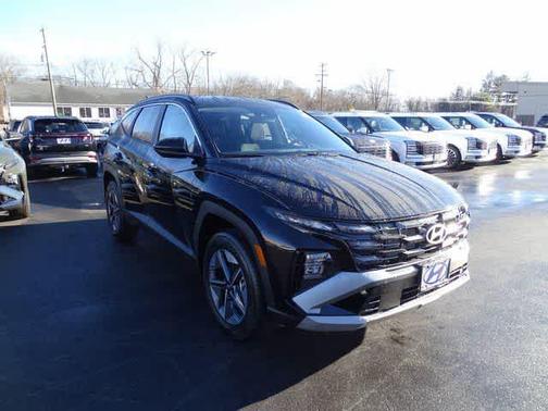 Phantom Black 2026 Hyundai TUCSON SEL