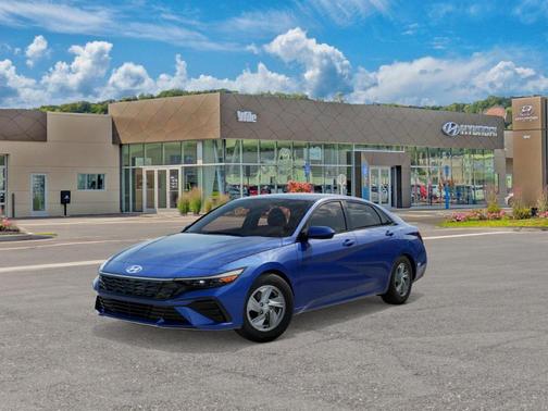 2026 Hyundai ELANTRA SE