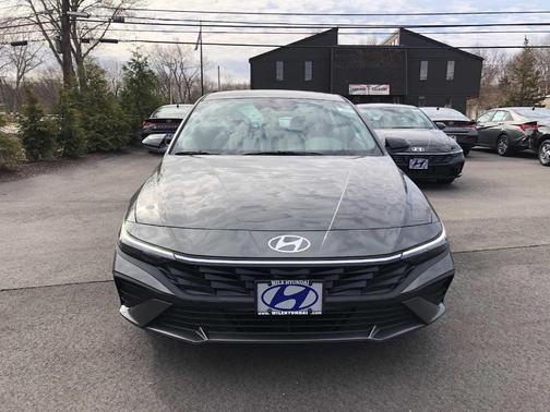 Amazon Gray 2026 Hyundai ELANTRA SEL Sport