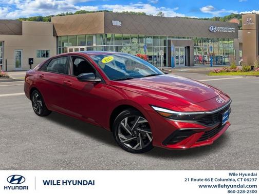 2025 Hyundai ELANTRA HEV SEL Sport