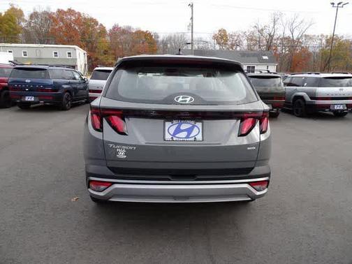 Hampton Gray 2026 Hyundai TUCSON SE