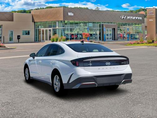 2026 Hyundai SONATA SE