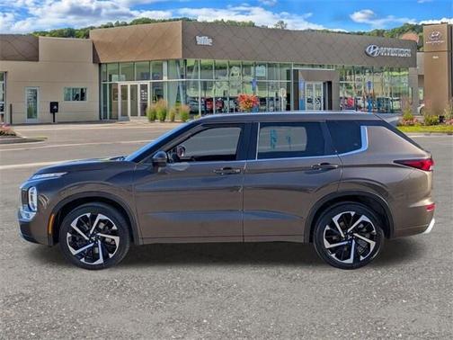 2022 Mitsubishi Outlander SEL