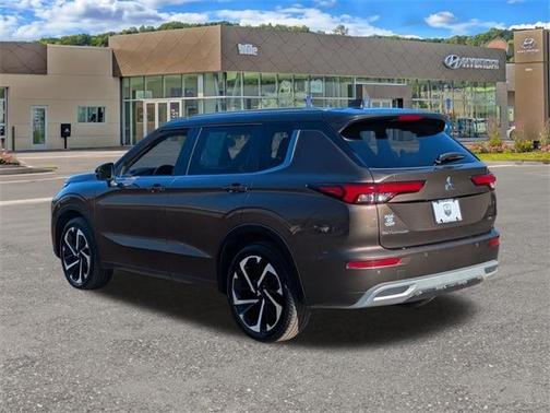 2022 Mitsubishi Outlander SEL