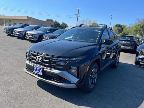Phantom Black 2026 Hyundai TUCSON SEL