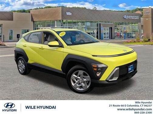 2024 Hyundai KONA SE