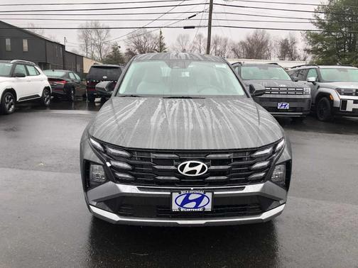 Amazon Gray 2026 Hyundai TUCSON Hybrid Blue SE