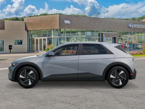 Cyber Gray 2026 Hyundai IONIQ 5 SEL