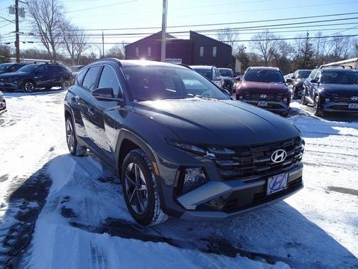 2026 Hyundai TUCSON SEL Premium