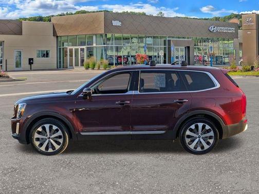 2022 Kia Telluride S