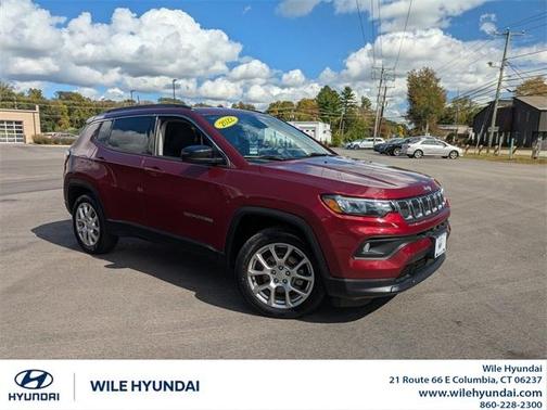 2022 Jeep Compass Latitude Lux