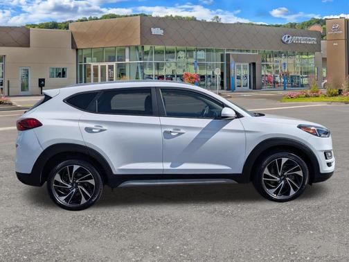 White Cream 2021 Hyundai TUCSON Sport