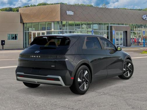 2026 Hyundai IONIQ 5 SEL