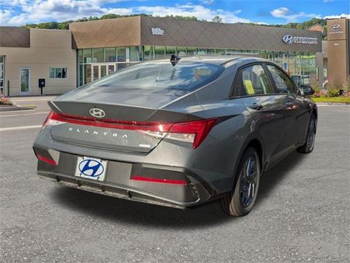 2025 Hyundai ELANTRA HEV Blue