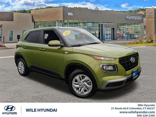 2022 Hyundai VENUE SE