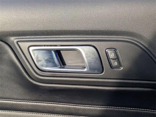 2022 Ford Mustang Mach 1