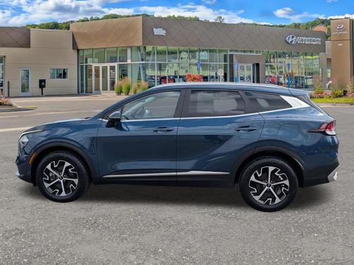 Blue 2023 Kia Sportage Hybrid EX